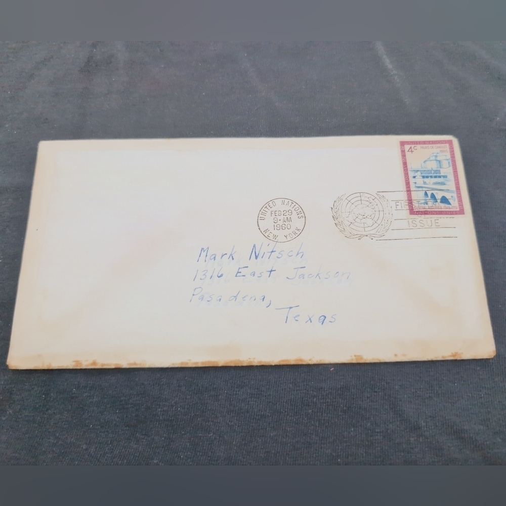 2- 1960 United Nations First Day Cover 8c And 4c Stamps - Picture 4 of 4